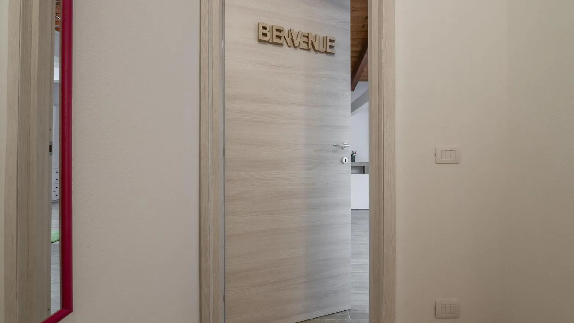 公寓 Confortevole Loft Sud Sardegna 圣乔瓦尼-苏埃尔朱 意大利